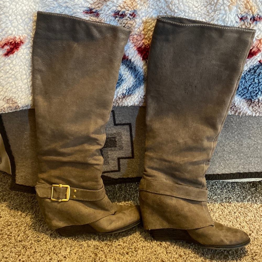 Vince Camuto boots